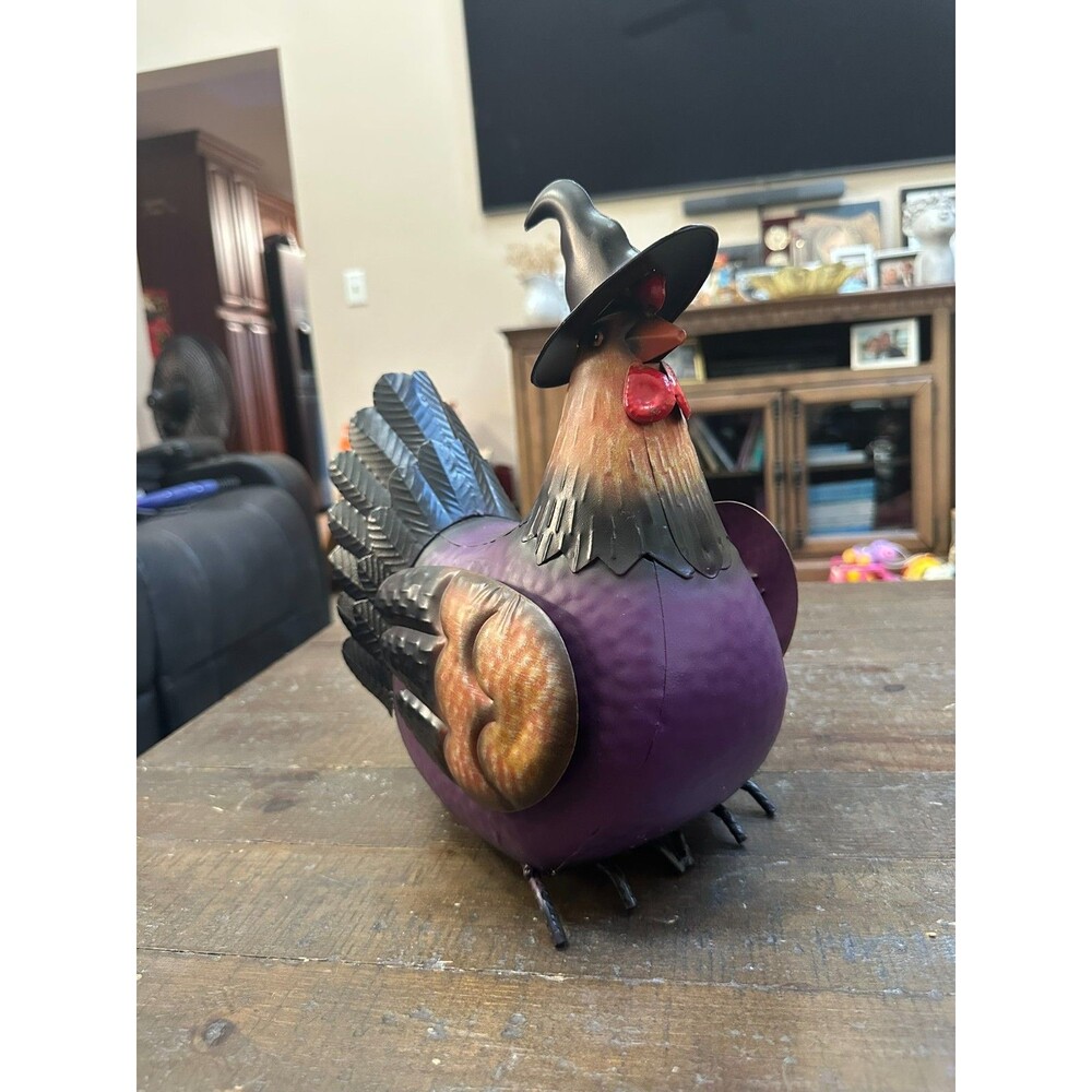 Tractor Supply Red Shed Metal Halloween Chicken Hen Witch Hat Decor 12"x12"